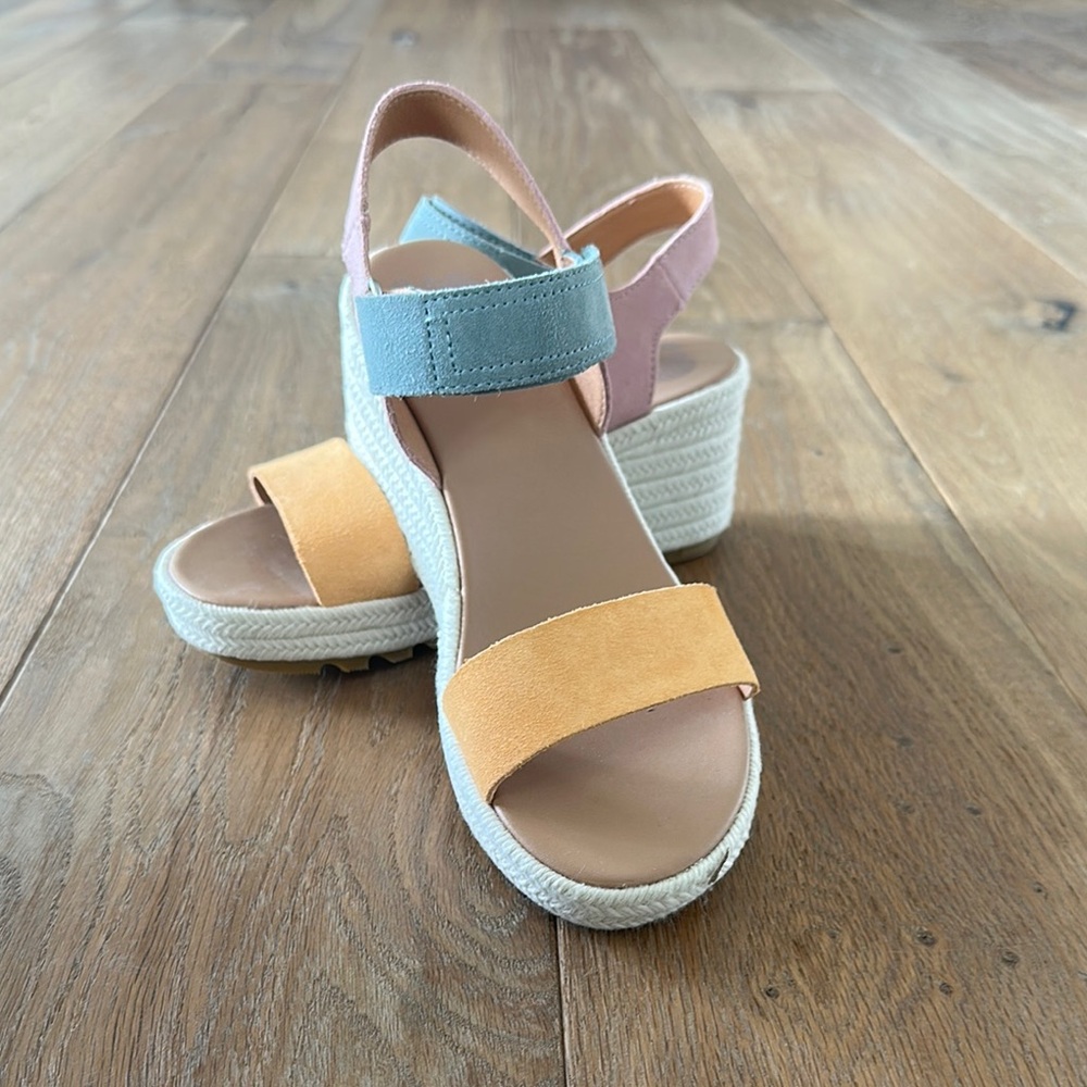 Sorel Orange Blue Wedge Shoes